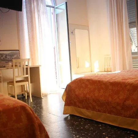 Гостевой дом Vivi 5 Terre Специя