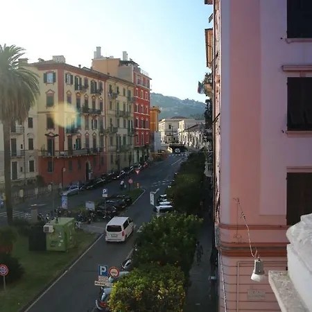 Vivi 5 Terre לה ספציה