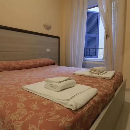 Vivi 5 Terre Konukevi 4*