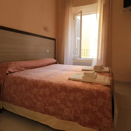 Vivi 5 Terre Pensionat 2*